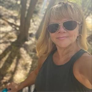 Meet your Posher, Robin